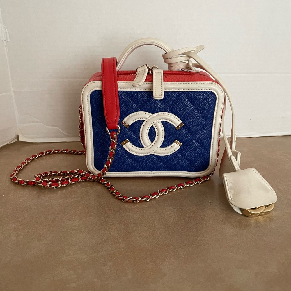 Chanel Blue Red White CC Filigree Vanity Case Quilted Caviar Small Bag